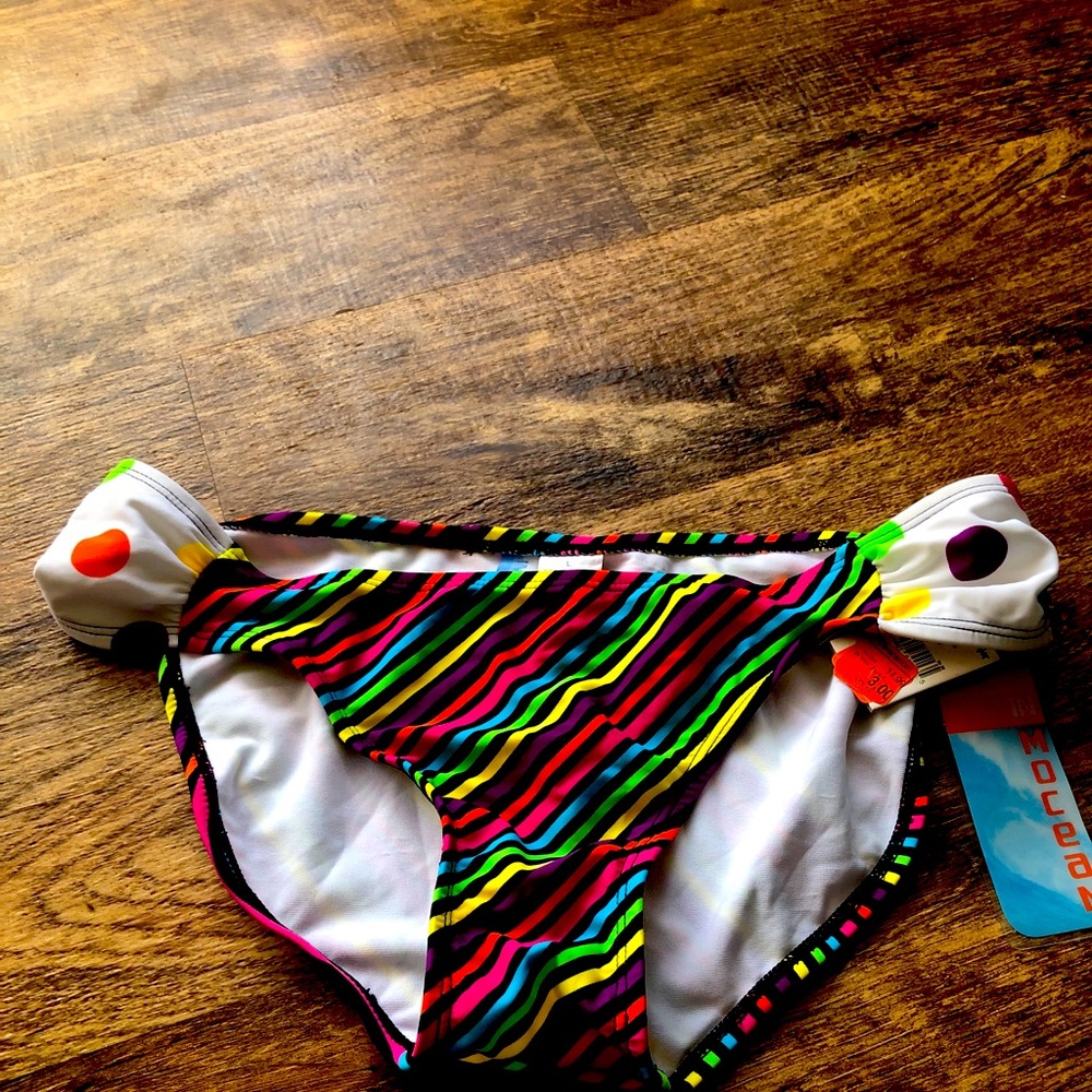 Size large bikini bottom